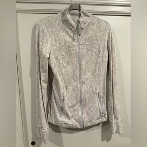 Lululemon Define Jacket Nulu Cream Leopard Size 10 EUC Full Length